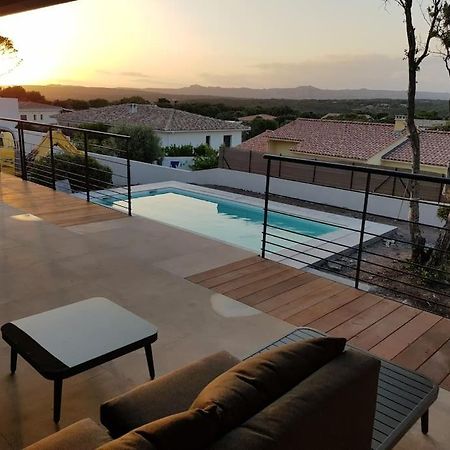 Villa Neuve Avec Piscine โบนิฟาซิโอ ภายนอก รูปภาพ